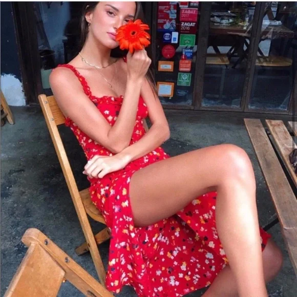 Réalisation Par Juliet Rouge Fleur Dress size Small - Picture 3 of 16